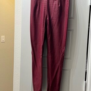 JLUXLABEL Women's Red Textured Skinny Pants